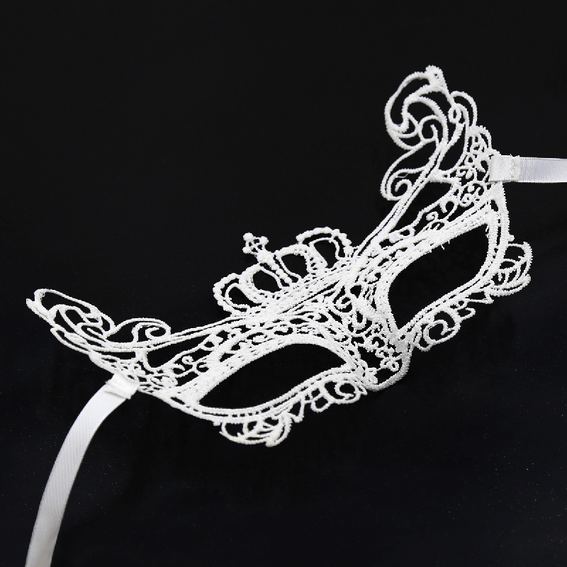 Lace Masquerade Eye Mask style D hardware and finish detail